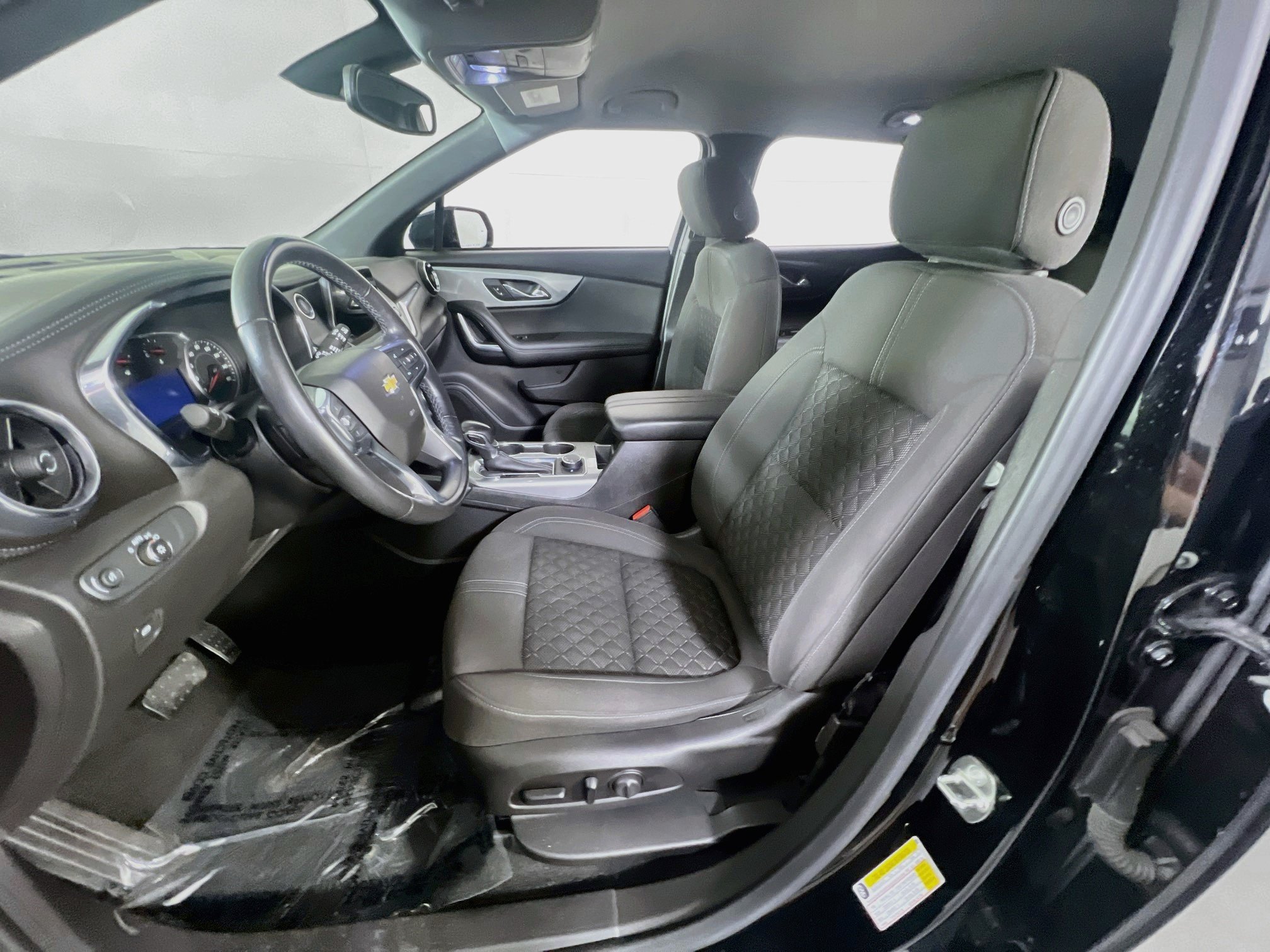 Used 2019 Chevrolet Blazer LT FWD image 20