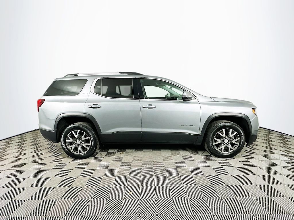 Used 2023 GMC Acadia SLE w/ Driver Convenience Package image 12