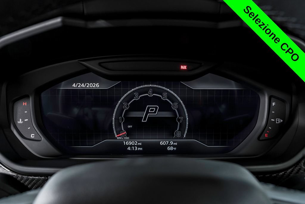 Used 2023 Lamborghini Urus Performante AWD/4WD image 15