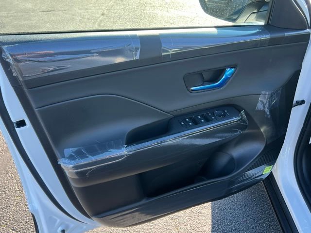 New 2026 Hyundai Kona SEL Premium image 8