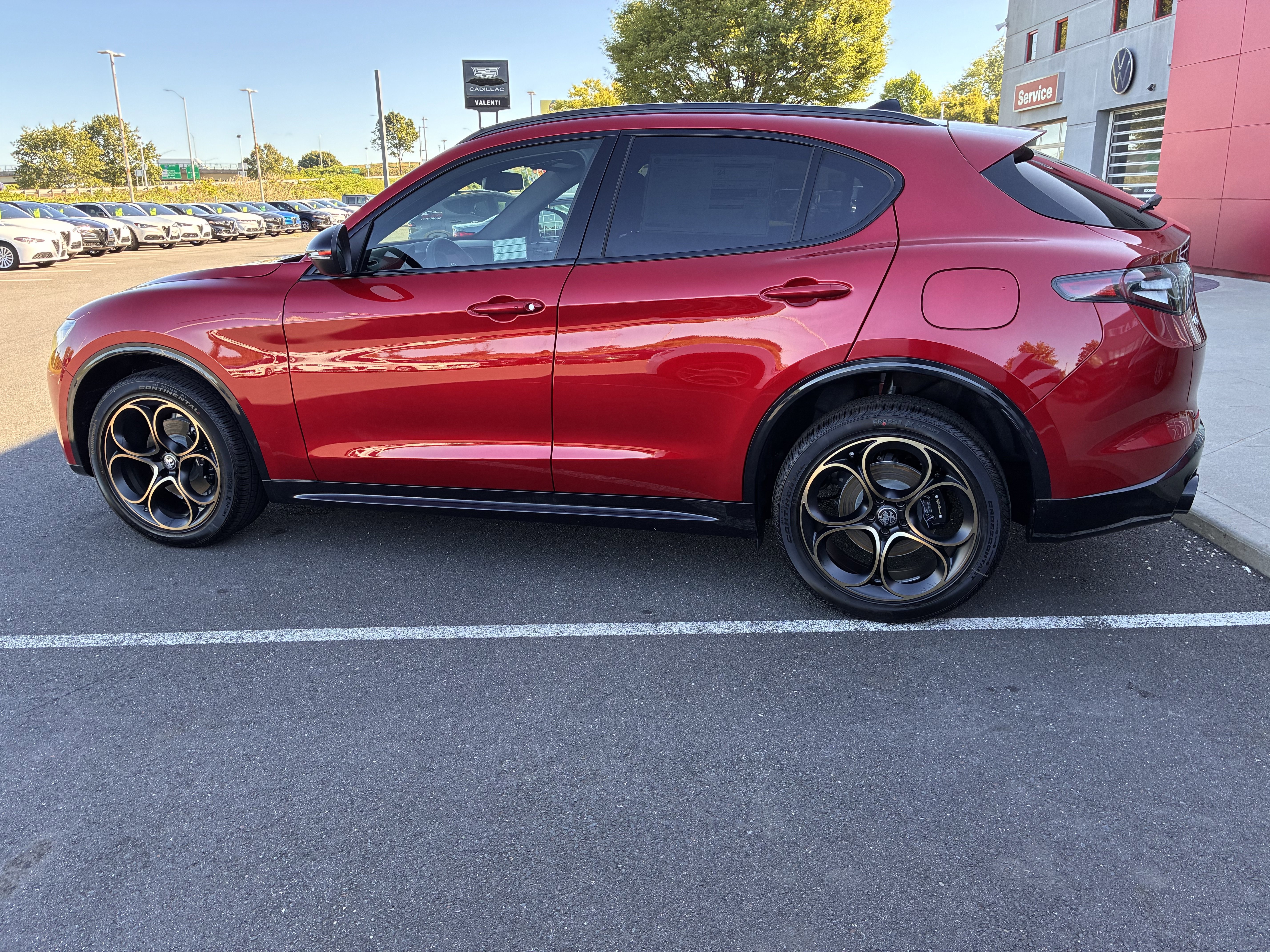 New 2025 Alfa Romeo Stelvio Sprint image 6