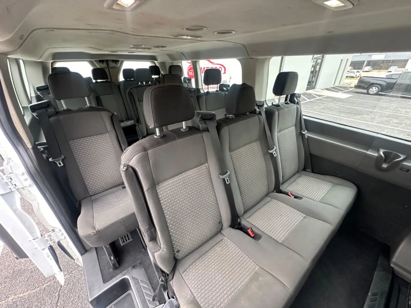 Used 2021 Ford Transit 350 XLT RWD image 14