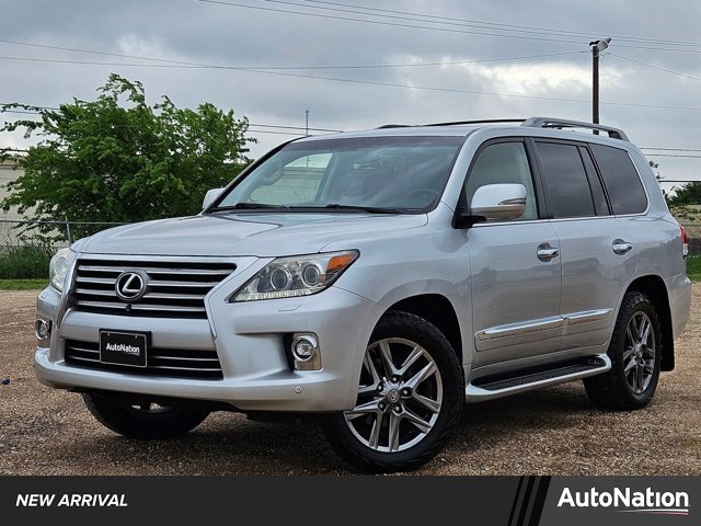 Used 2014 Lexus LX 570 4WD w/ Luxury Package image 1