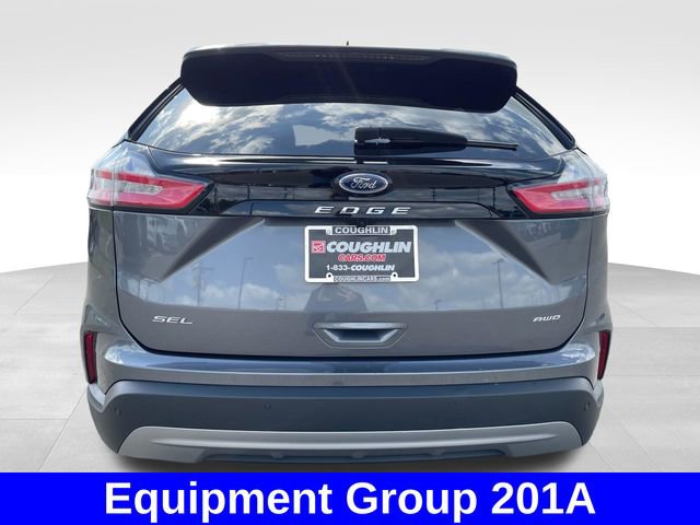Used 2024 Ford Edge SEL w/ Convenience Package AWD/4WD image 4