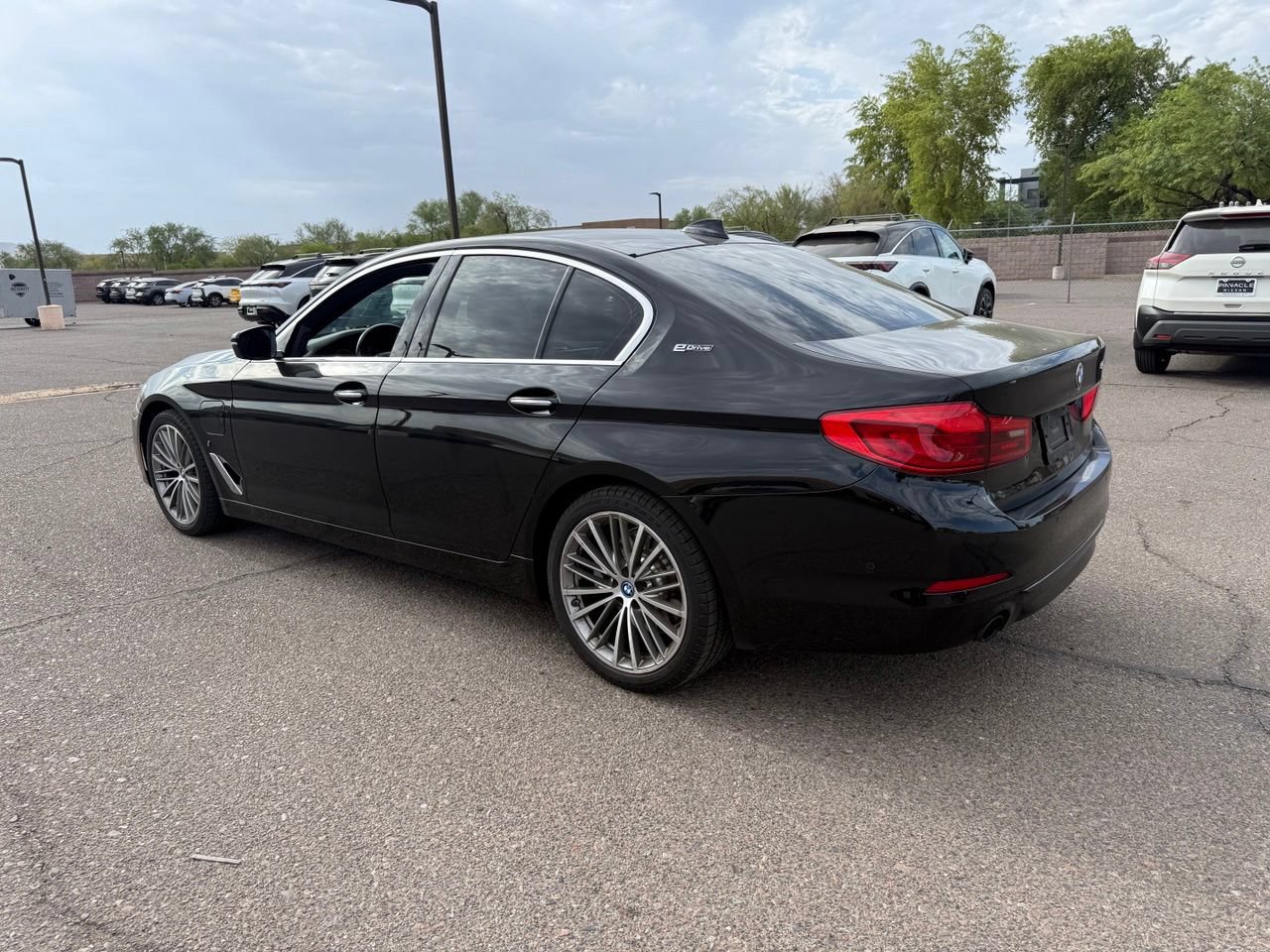 Used 2018 BMW 530e RWD image 7