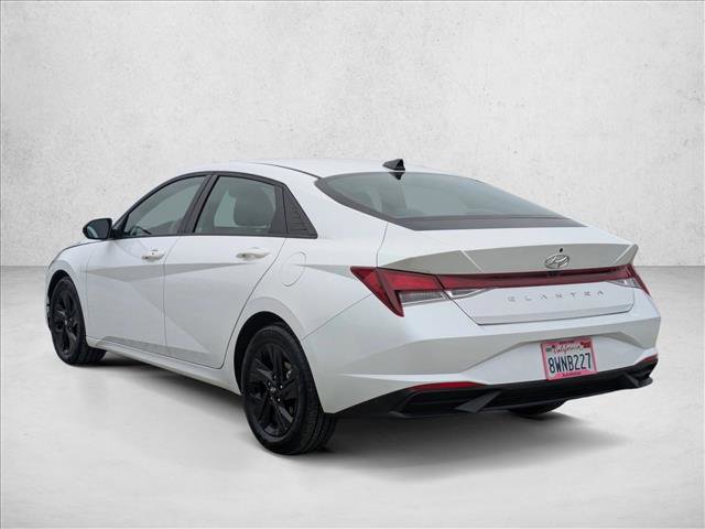Certified 2021 Hyundai Elantra SEL FWD image 8