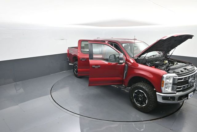 New 2026 Ford F350 XLT w/ Tremor Off-Road Package image 34