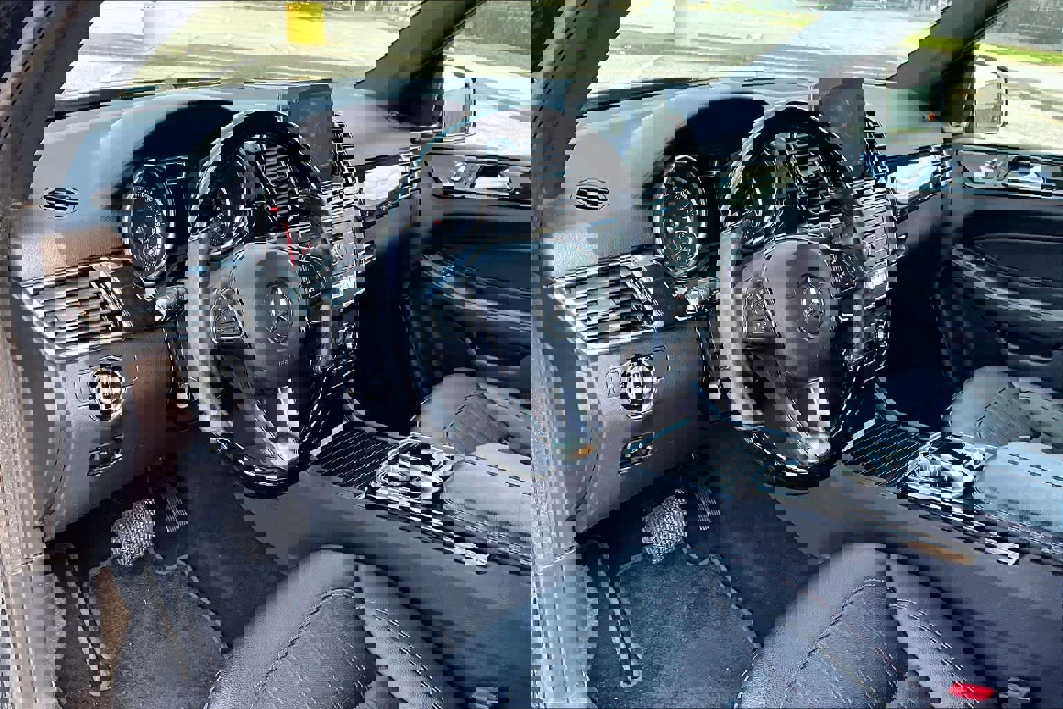 Used 2018 Mercedes-Benz GLE 350 image 18