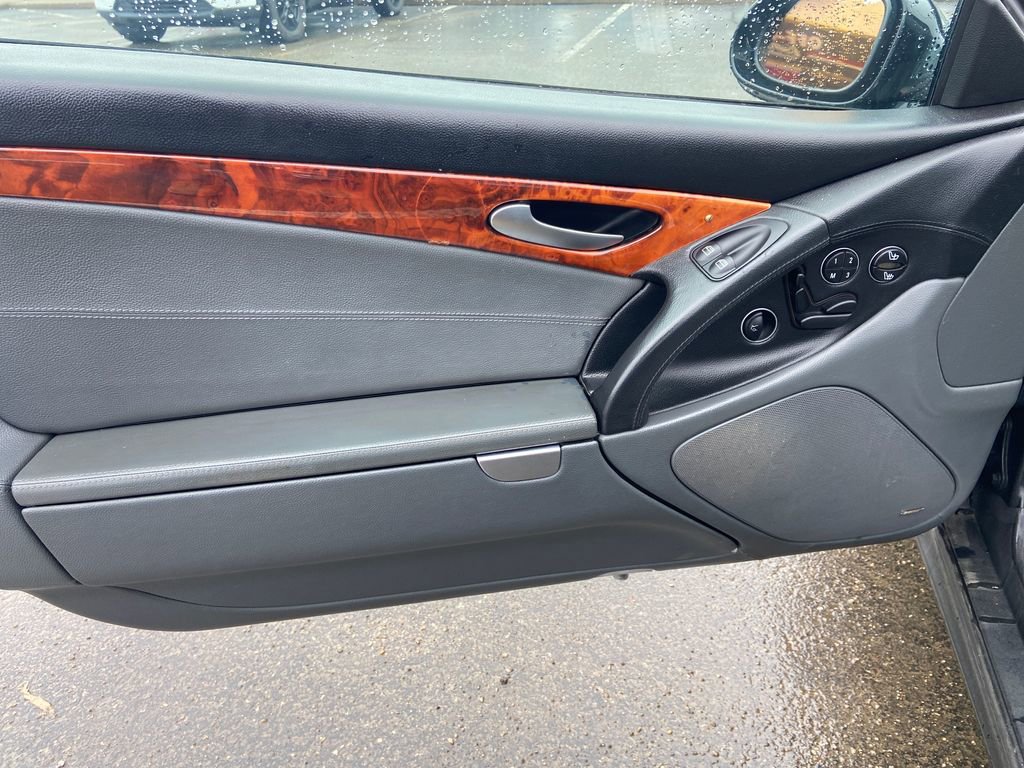 Used 2003 Mercedes-Benz SL 500 image 11