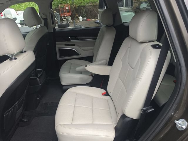 Used 2021 Kia Telluride EX w/ EX Premium Package AWD/4WD image 33