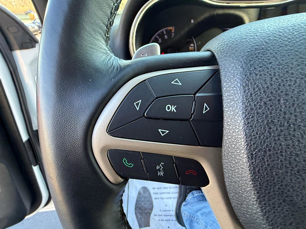 Used 2015 Jeep Grand Cherokee Laredo w/ Quick Order Package 23E image 17