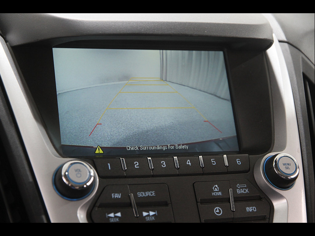 Used 2015 Chevrolet Equinox LT w/ Driver Convenience Package FWD image 12