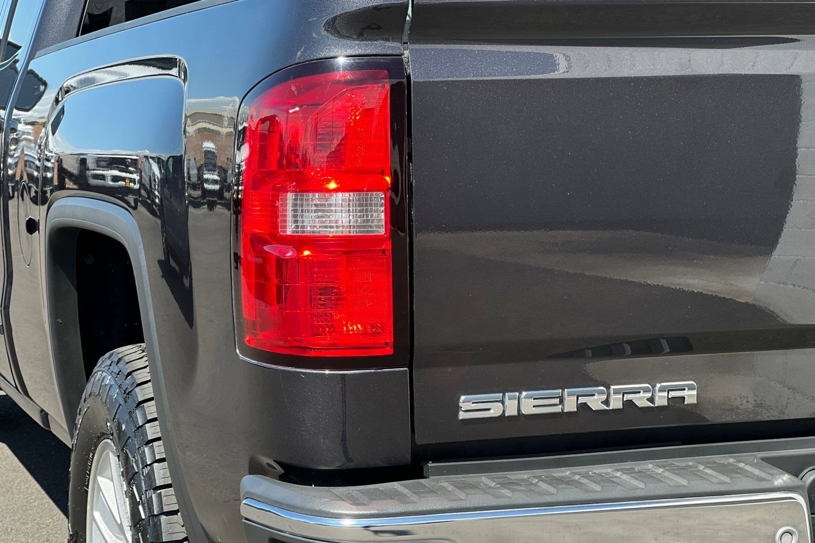 Used 2014 GMC Sierra 1500 SLE w/ SLE Value Package image 31