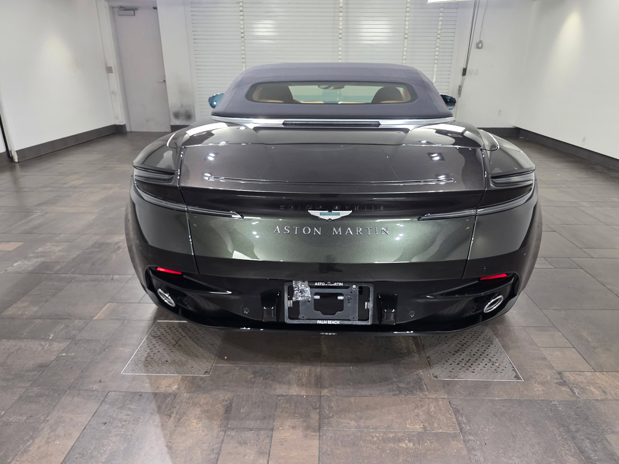 New 2026 Aston Martin DB12 Convertible RWD image 21