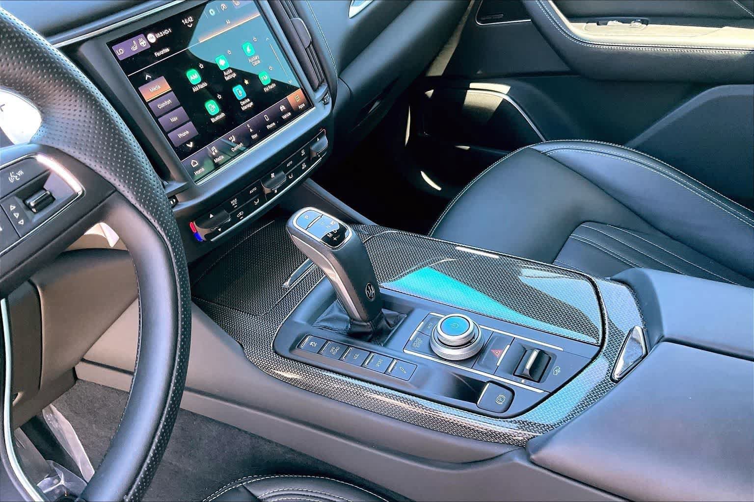 Used 2023 Maserati Levante Modena AWD/4WD image 16