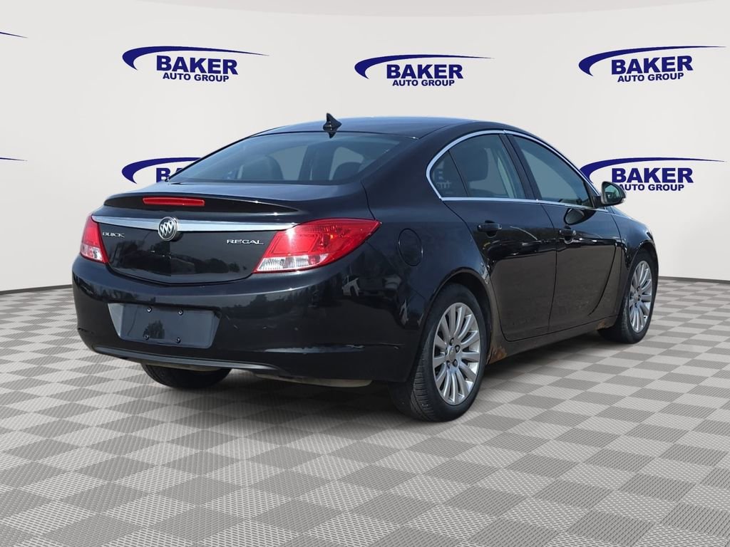 Used 2012 Buick Regal Leather FWD image 5
