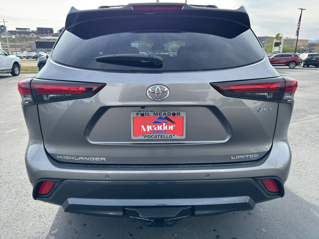 New 2026 Toyota Highlander Limited AWD/4WD image 3