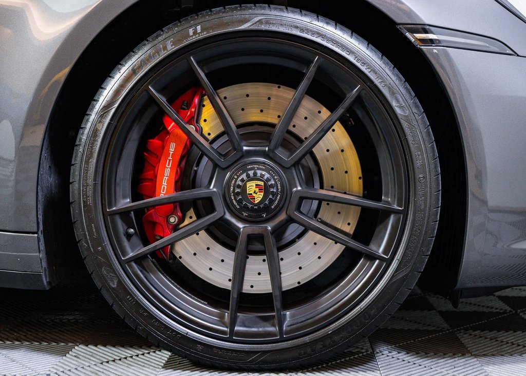 Used 2023 Porsche 911 Targa 4 GTS image 12