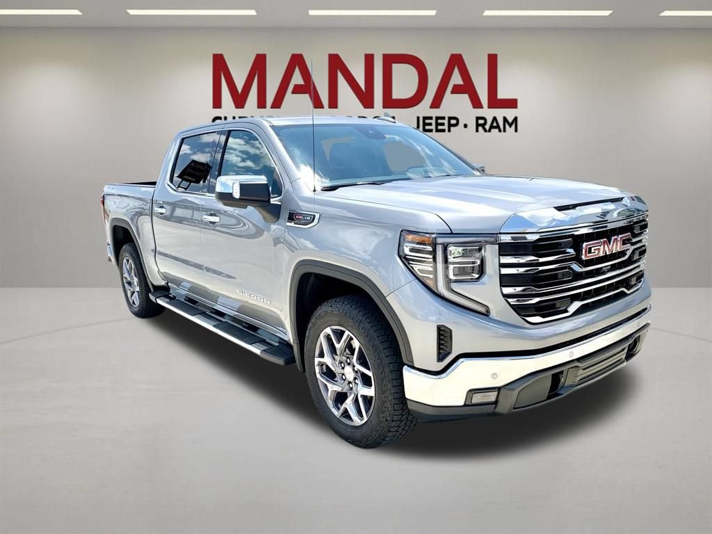 Used 2026 GMC Sierra 1500 SLT w/ SLT Premium Plus Package AWD/4WD image 4