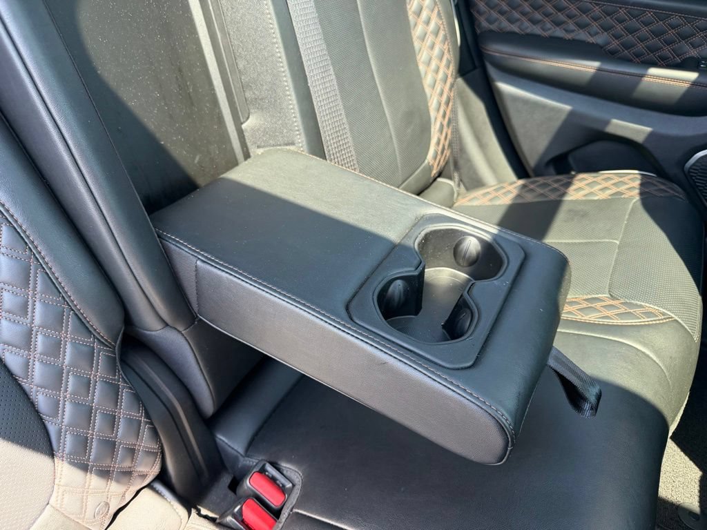 Used 2025 Jeep Grand Cherokee Summit AWD/4WD image 39