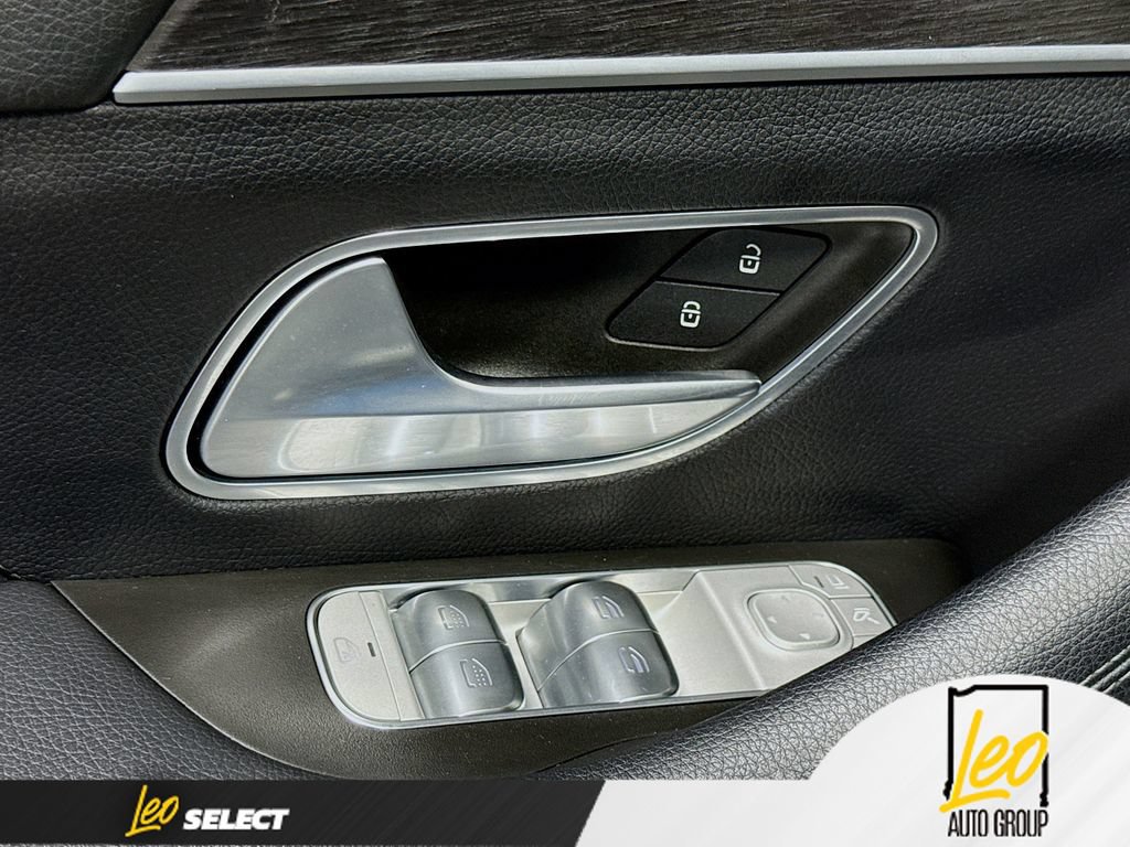 Used 2024 Mercedes-Benz GLS 450 4MATIC image 20