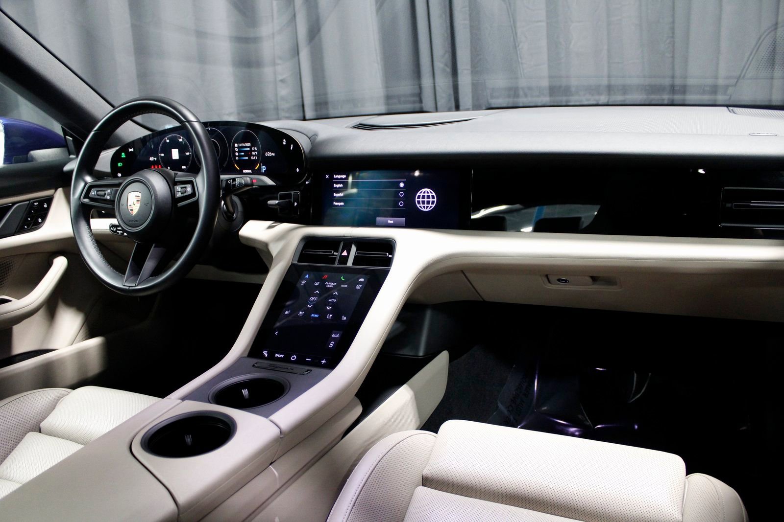 Certified 2021 Porsche Taycan image 22