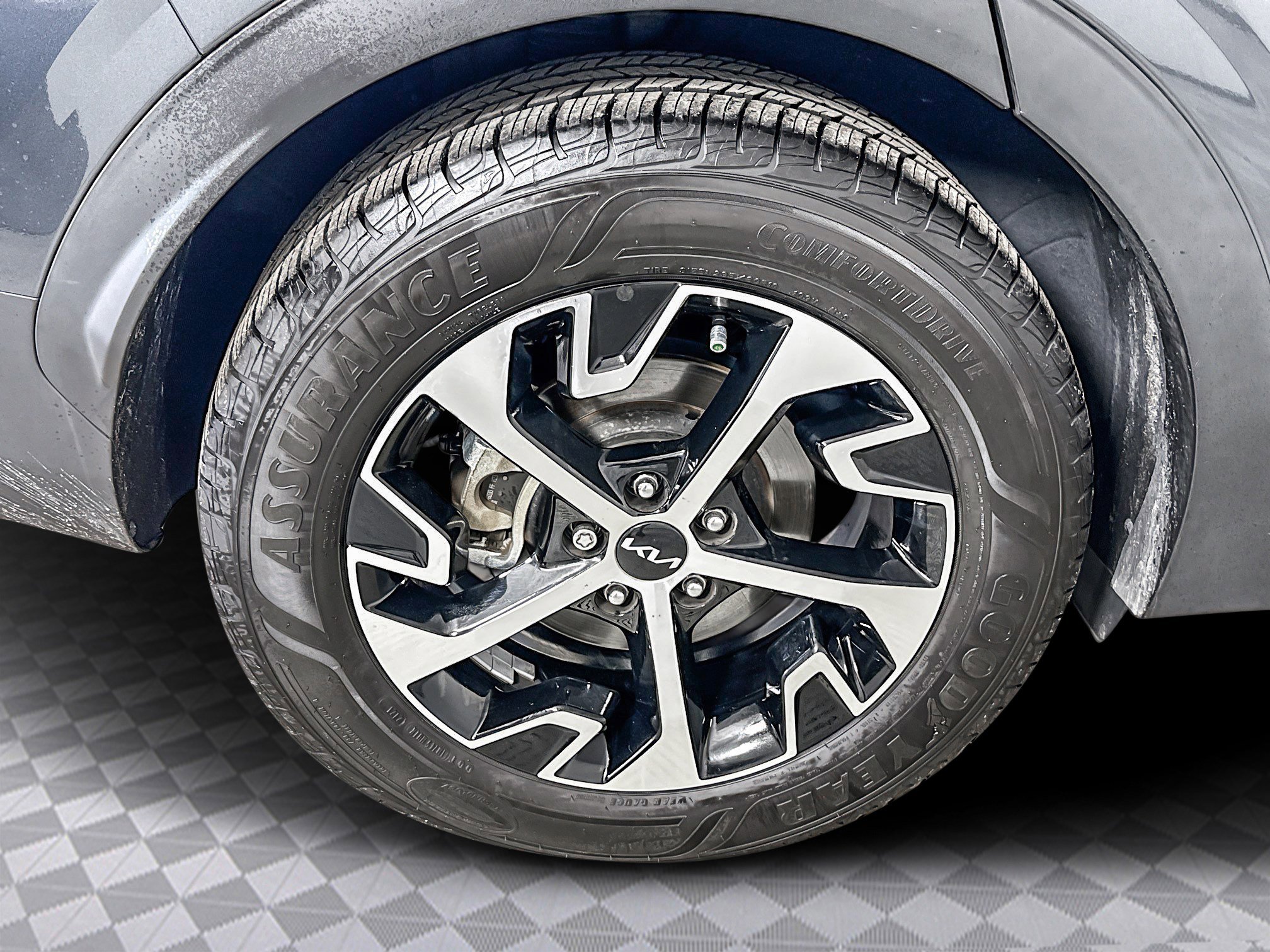 Used 2023 Kia Sportage EX image 37