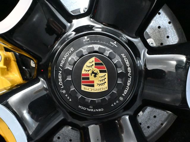 Used 2022 Porsche 911 Turbo S image 15