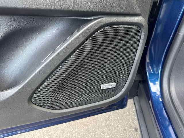 Used 2022 GMC Terrain SLT w/ Infotainment Package II image 25