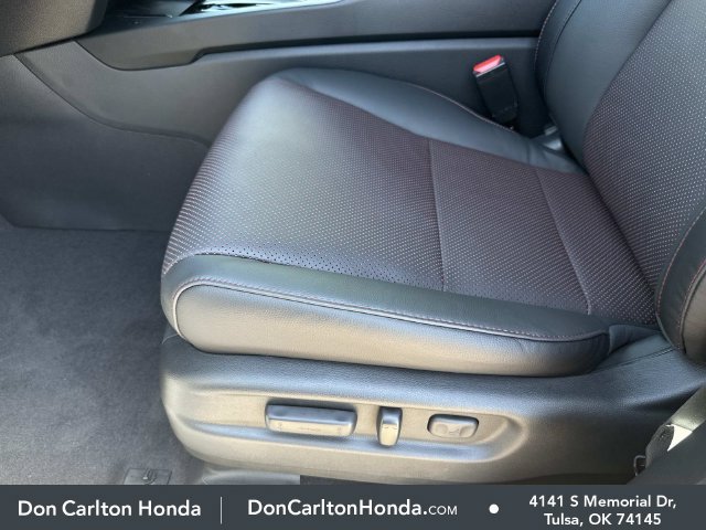 New 2026 Honda Ridgeline Black Edition image 12