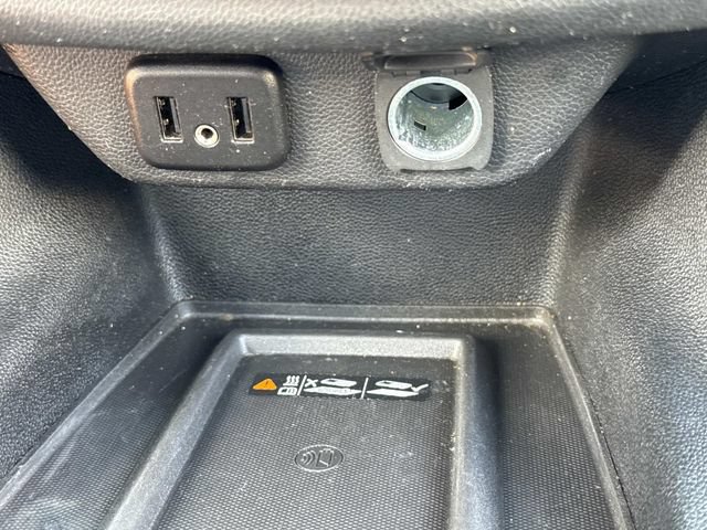 Used 2019 Chevrolet Traverse Premier w/ Driver Confidence II Package FWD image 27