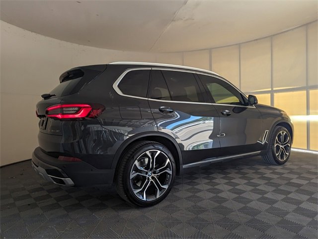 Used 2022 BMW X5 sDrive40i w/ Premium Package image 16