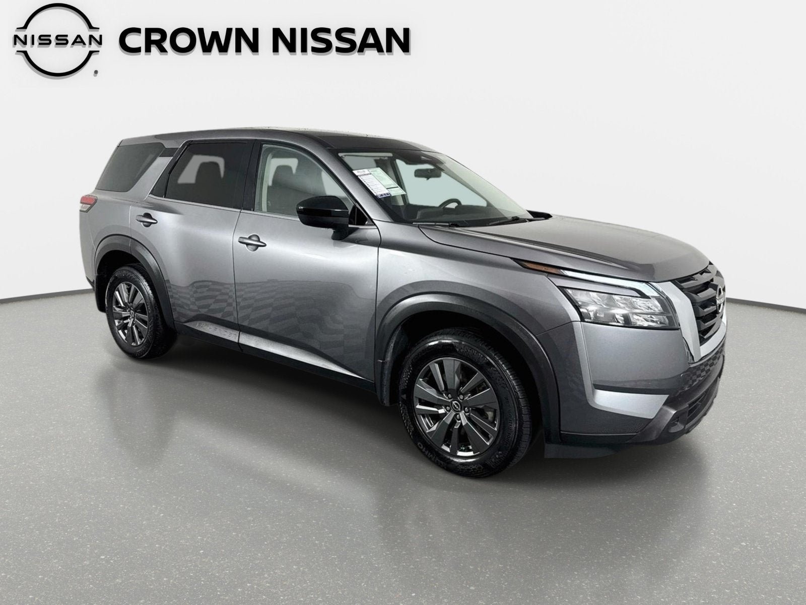 Certified 2024 Nissan Pathfinder S w/ Cargo Package FWD image 3