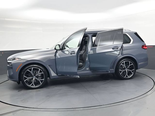 New 2026 BMW X7 xDrive40i AWD/4WD image 42