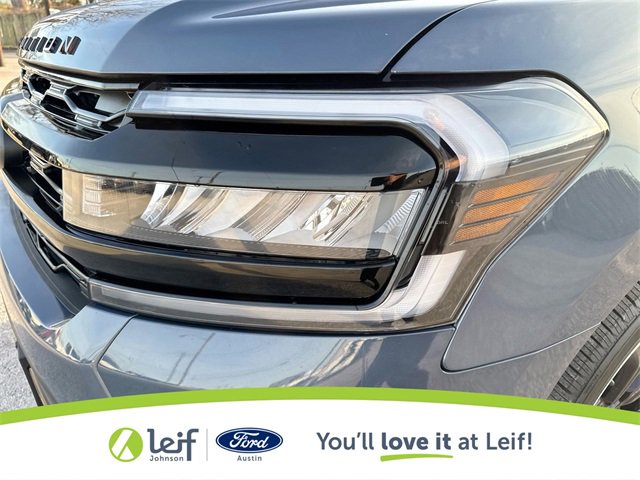 Used 2023 Ford Expedition Limited image 37
