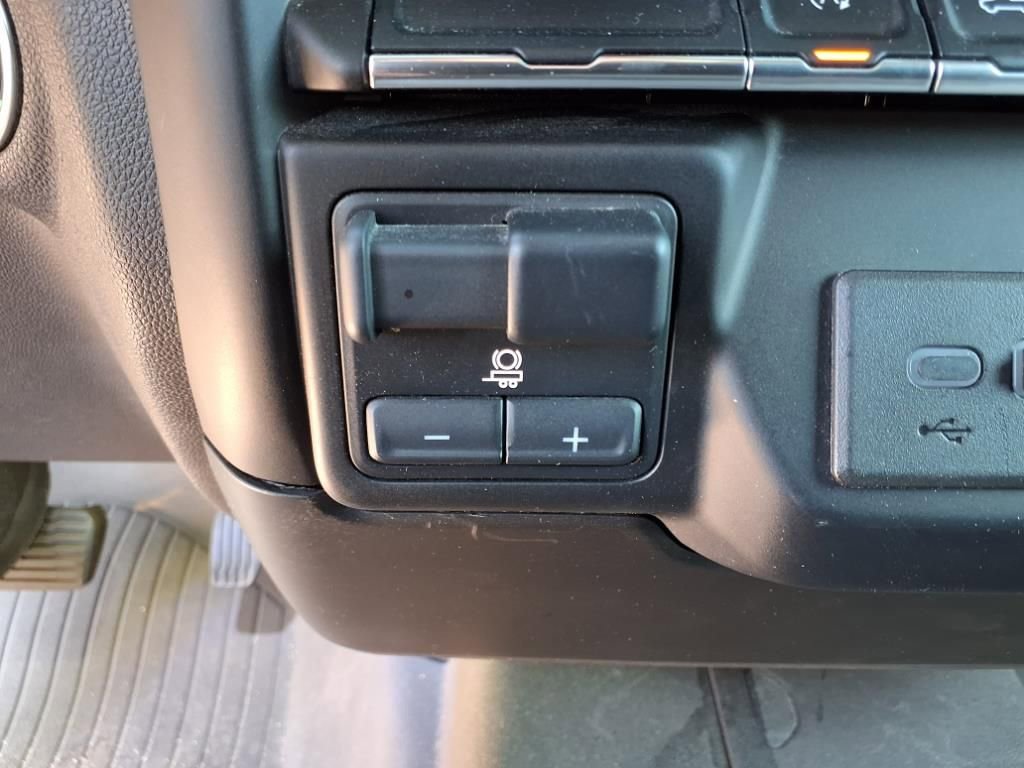 Used 2020 Chevrolet Silverado 1500 RST w/ All-Star Edition image 19