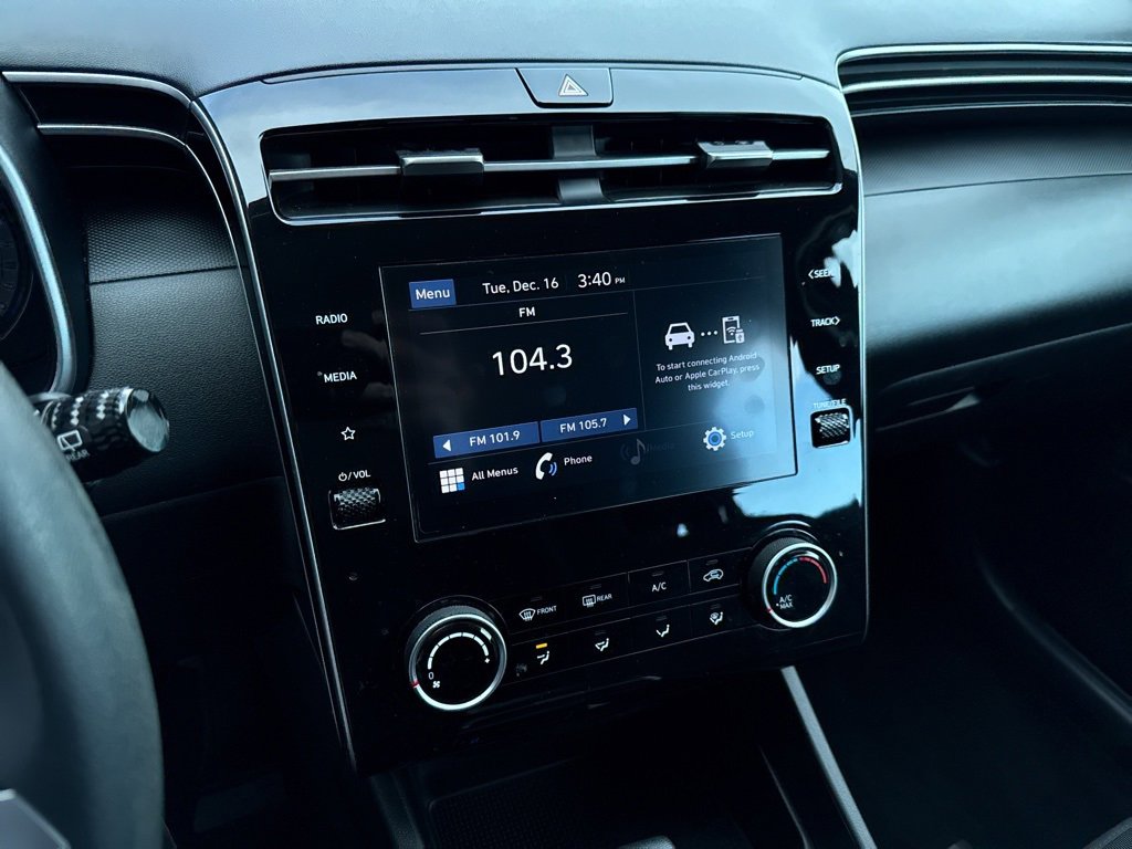 Used 2023 Hyundai Tucson SE image 6