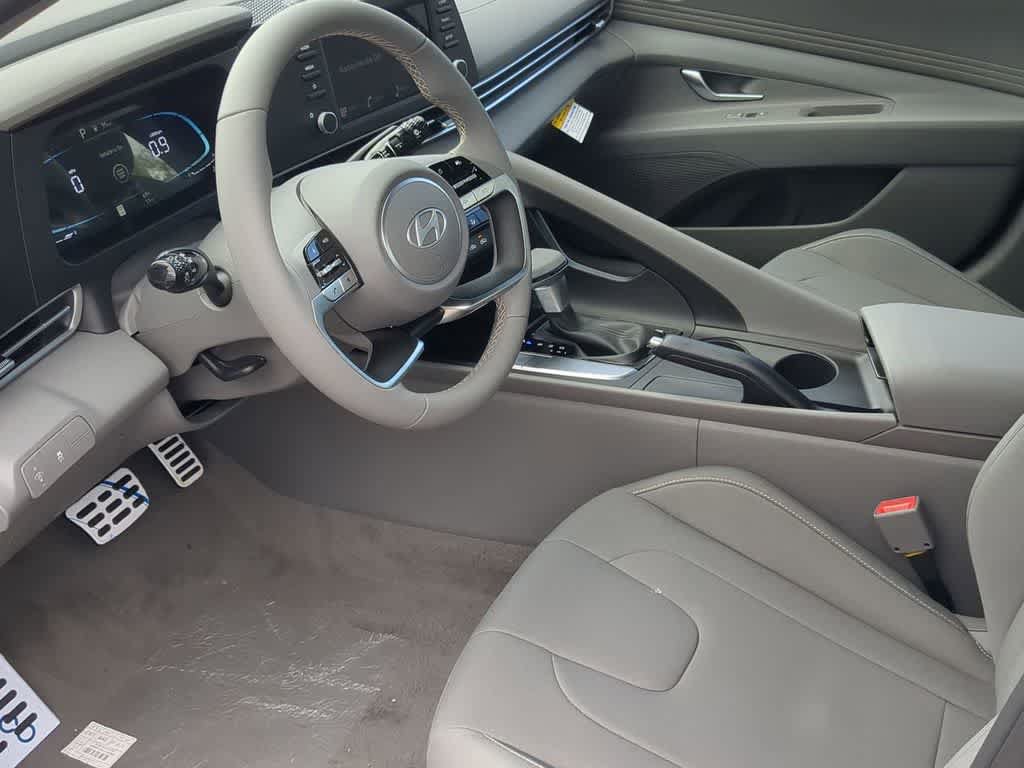 New 2026 Hyundai Elantra Sport FWD image 15