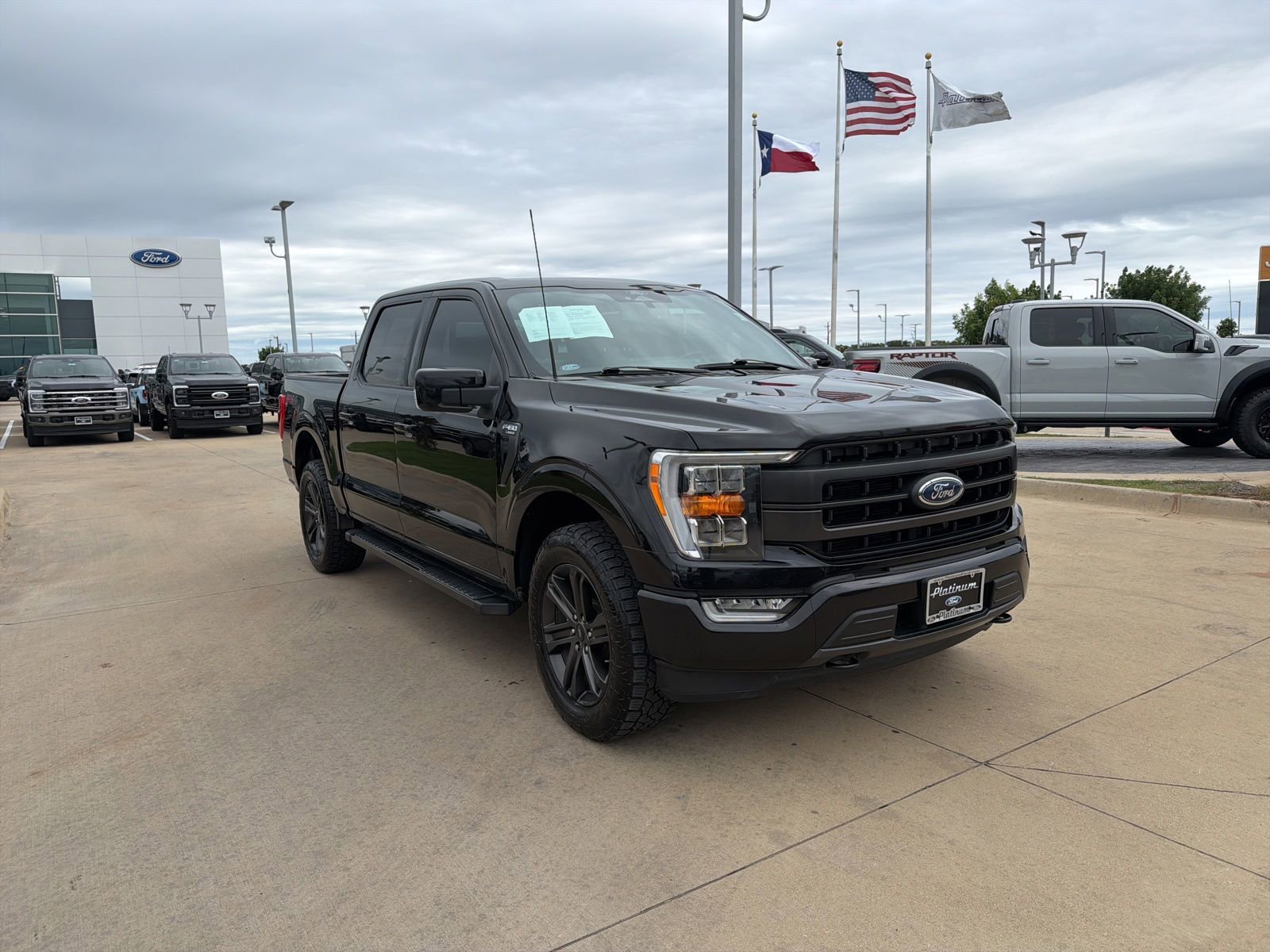 Used 2022 Ford F150 Lariat AWD/4WD image 8