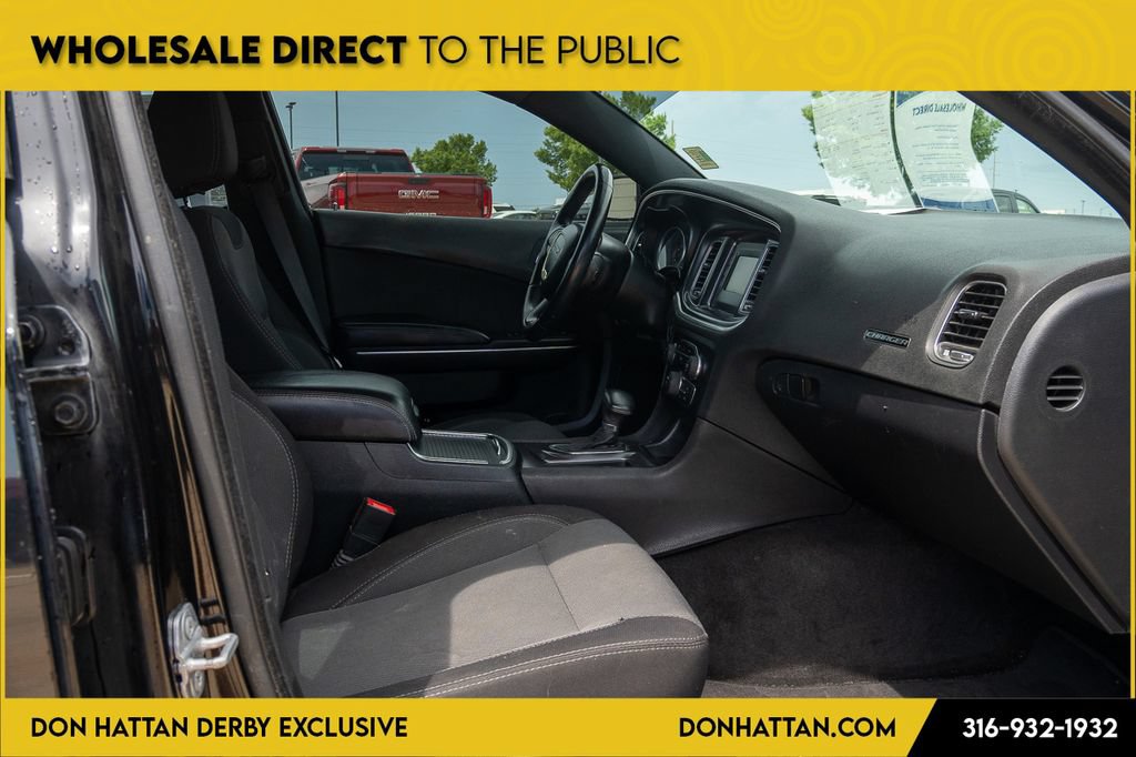 Used 2015 Dodge Charger SE w/ Popular Equipment Group RWD image 22