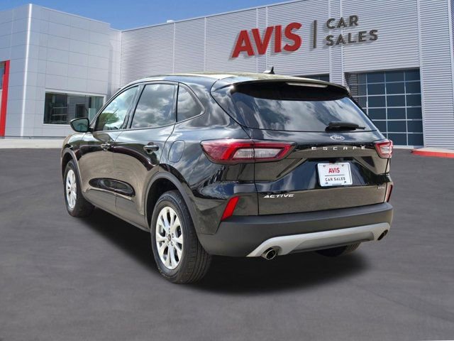 Used 2025 Ford Escape Active image 10