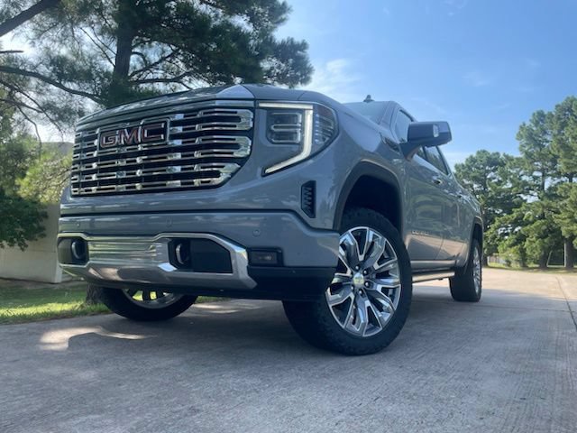 Used 2024 GMC Sierra 1500 Denali AWD/4WD image 4