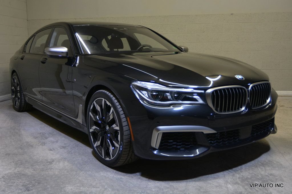 Used 2017 BMW M760i xDrive AWD/4WD image 1
