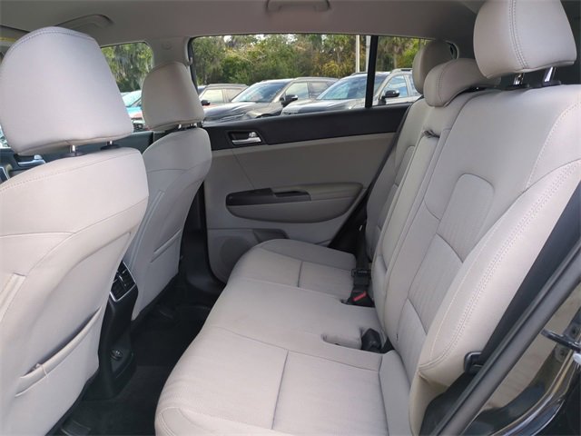 Used 2021 Kia Sportage LX image 15