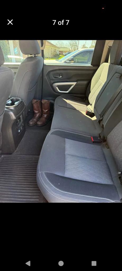 Used 2021 Nissan Titan SV w/ SV Convenience Package image 7