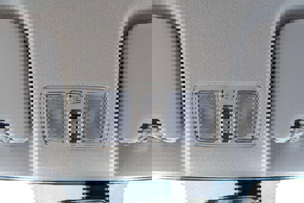 New 2026 Hyundai Venue SEL image 17