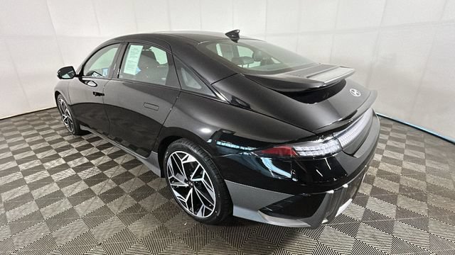 Used 2024 Hyundai Ioniq 6 Limited AWD/4WD image 4