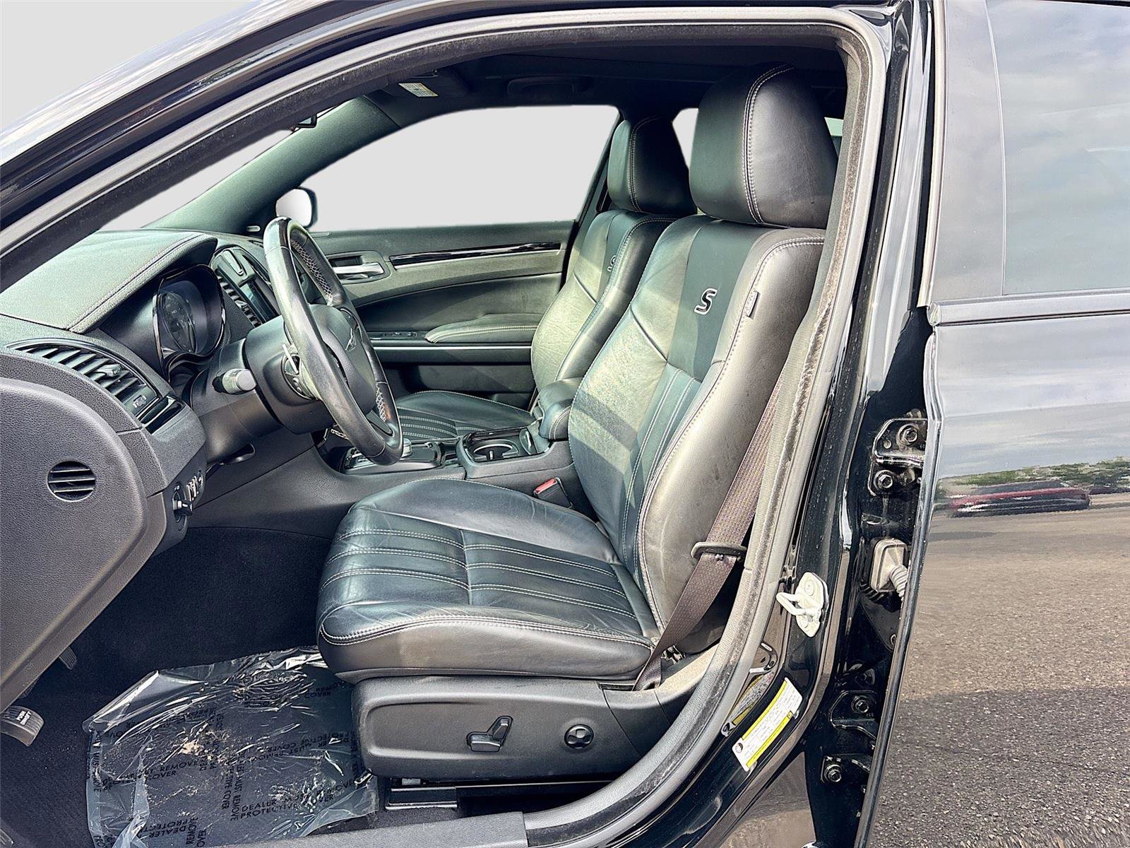 Used 2020 Chrysler 300 S RWD image 20