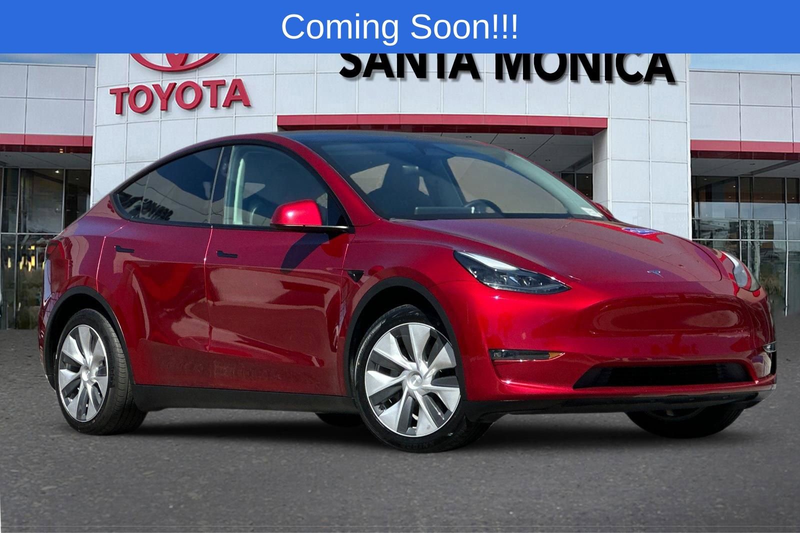 Used 2024 Tesla Model Y Long Range AWD/4WD image 1