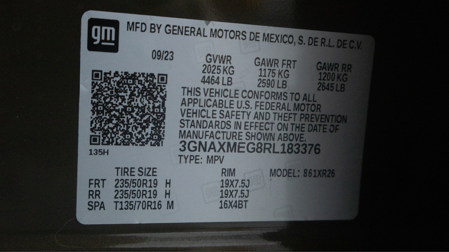 Used 2024 Chevrolet Equinox RS FWD image 23